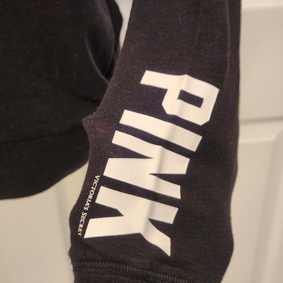 PINK Victorias Secret New Orleans Saints Black and Gold Long Sleeve Top NWT - Picture 4 of 5